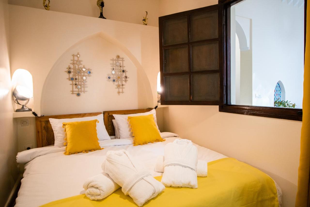 Arthouse Cinema Hotel Szavíra Kültér fotó