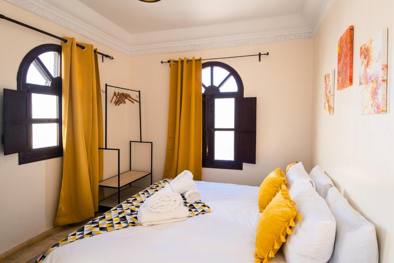 Arthouse Cinema Hotel Szavíra Kültér fotó