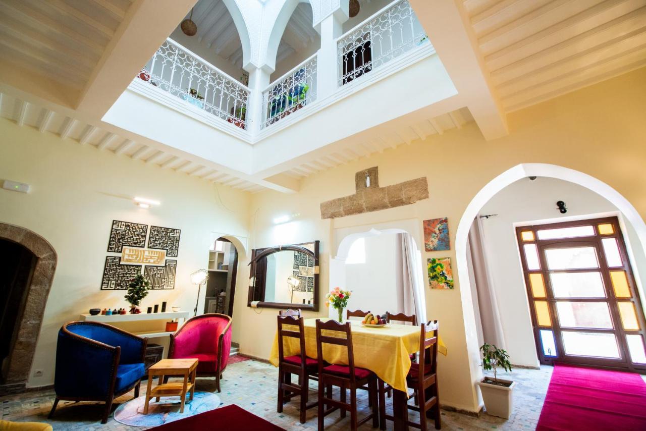 Arthouse Cinema Hotel Szavíra Kültér fotó